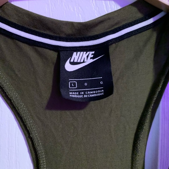 Nike Racerback Tank - Picture 3 of 3